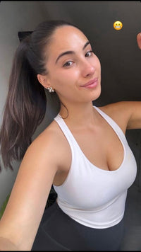 Eliana K.