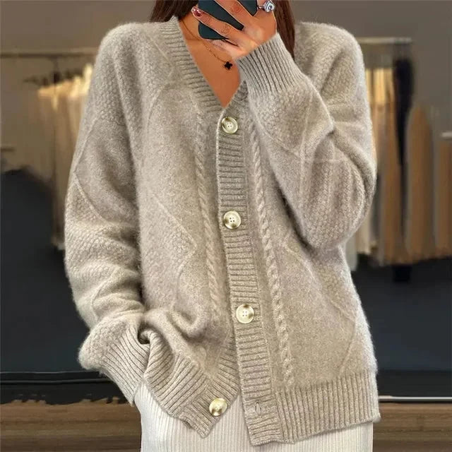 Jimena™ | Cárdigan de Punto con Cuello en V y Botones Delanteros con Detalle de Diamantes