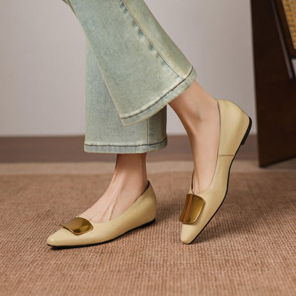 Alicia | Zapatos Planos de Piel con Detalle Joya